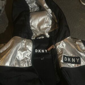 Wind breaker. Jacket unisex gray &black DKNY